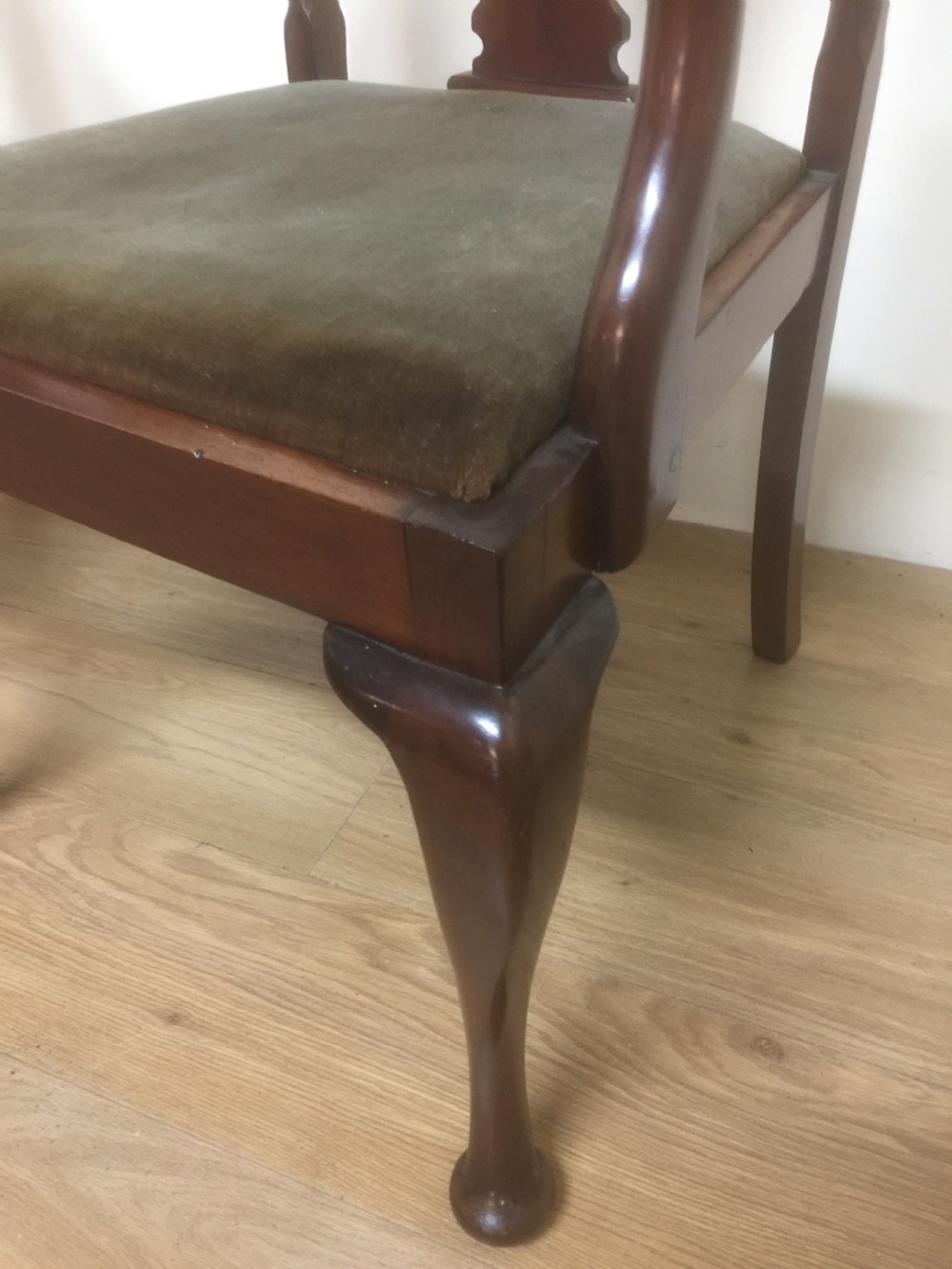 Pair Of Edwardian Queen Anne style mahogany carver chairs View III