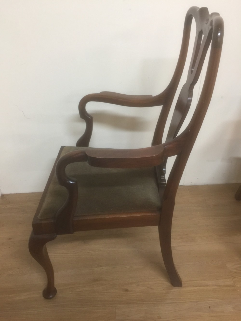 Pair Of Edwardian Queen Anne style mahogany carver chairs View VI