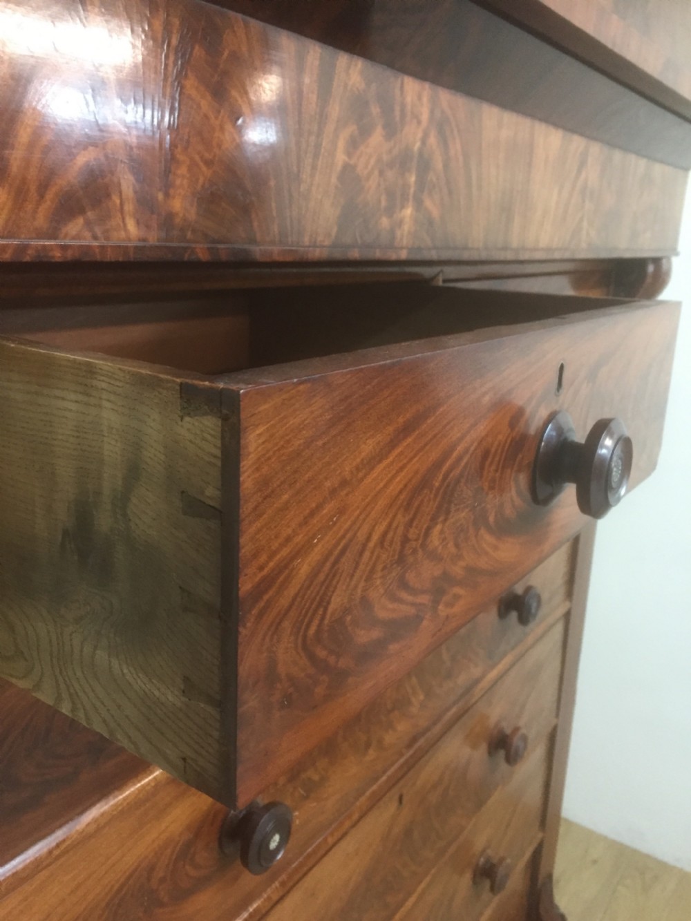 Impressive flame mahogany Scottish Chest Of Drawers  View XI