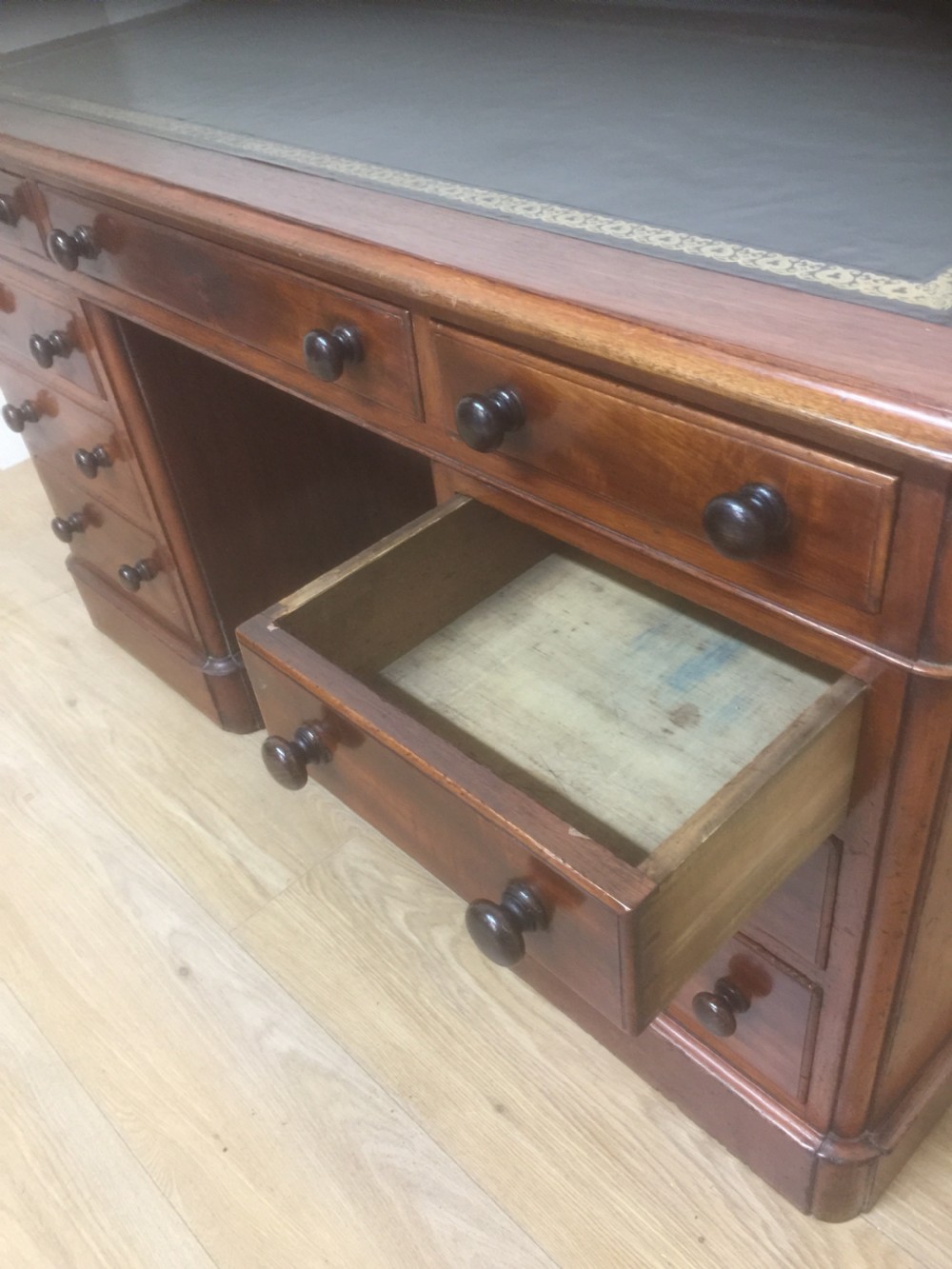 Mahogany Victorian twin Pedestal desk  View VII