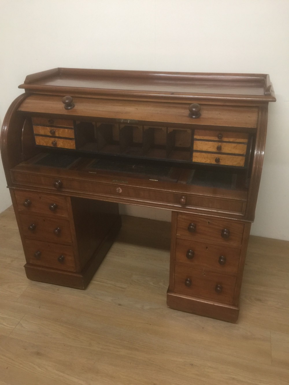 Nineteenth century mahogany cylinder. Desk by W Ovitt View III