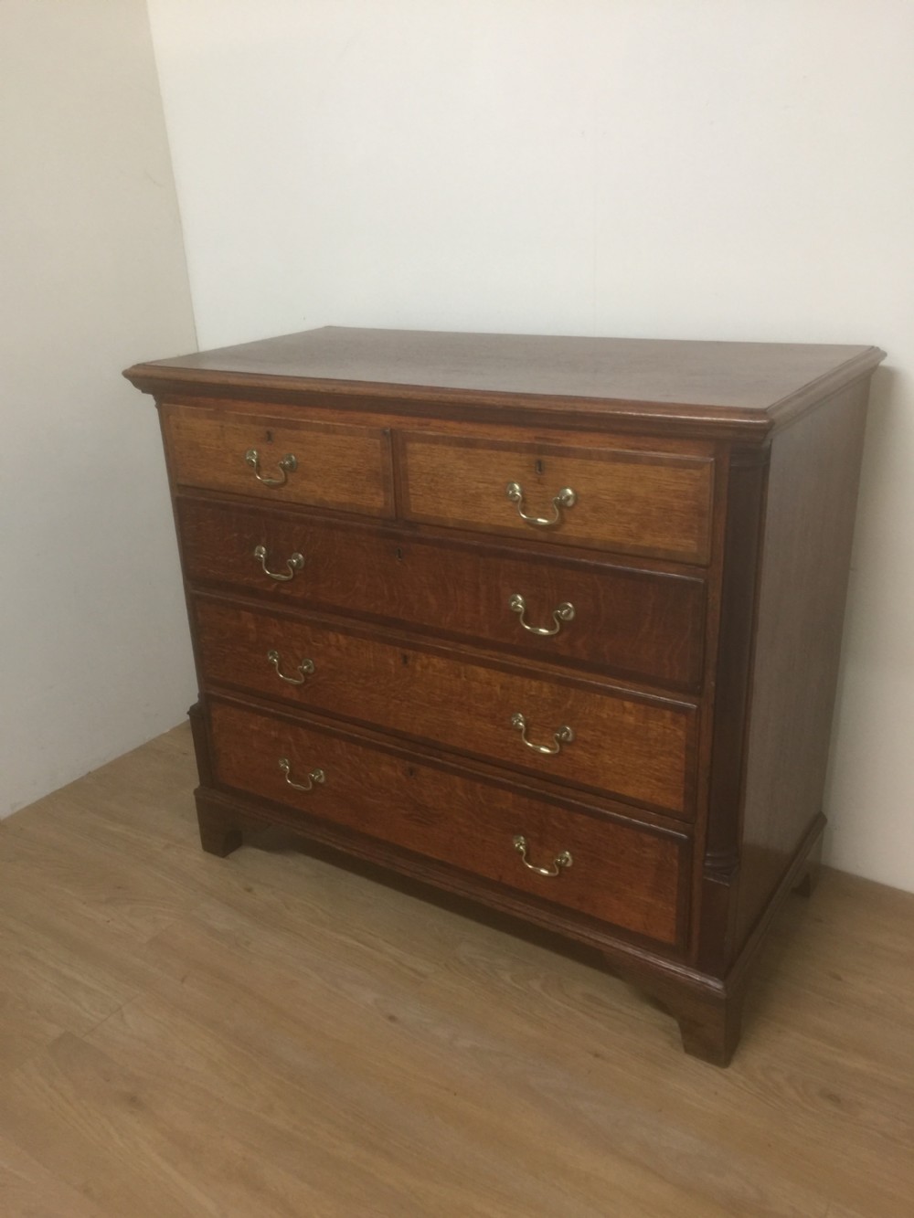 Georgian golden oak chest of drawers crossbanded in Mahogany  View VIII