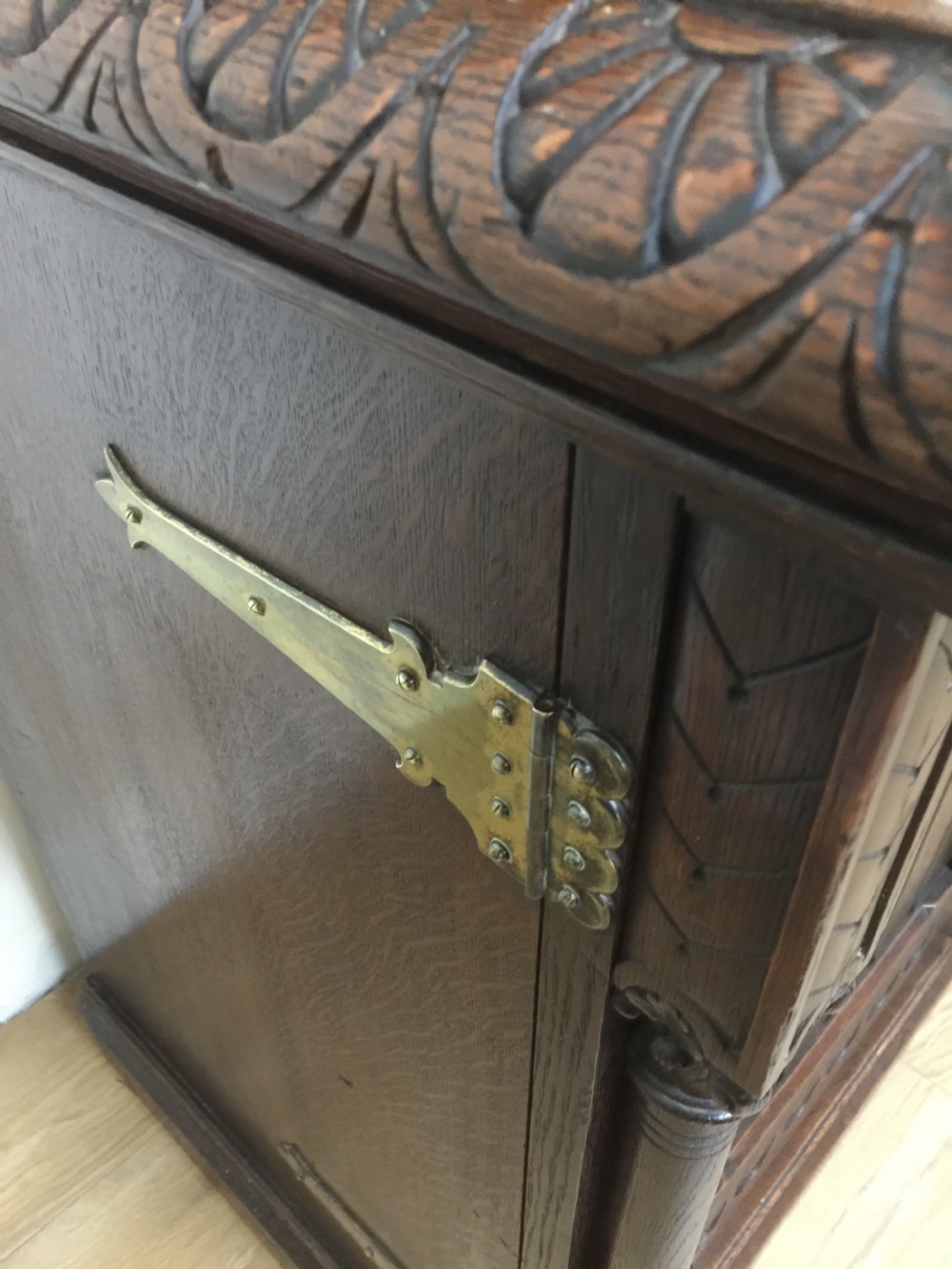 Nineteenth century oak arts and crafts side cabinet  View IX