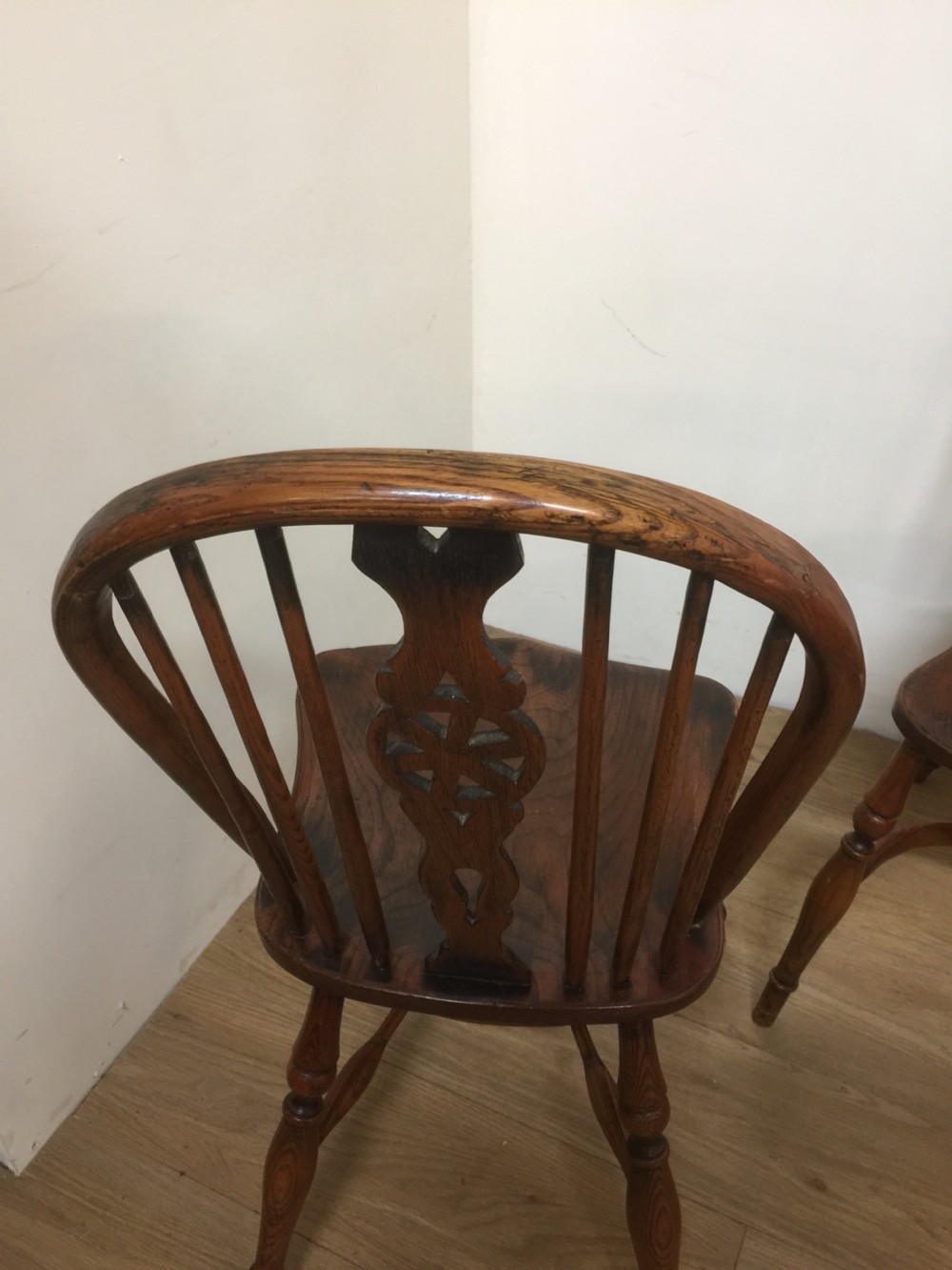 Six elm country chairs with crinoline under stretchers    View VI