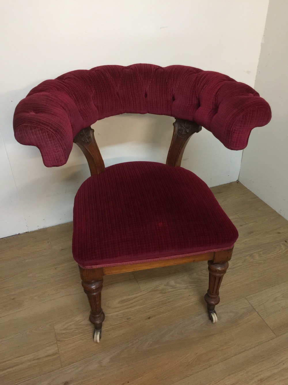 Nineteenth century walnut library chair