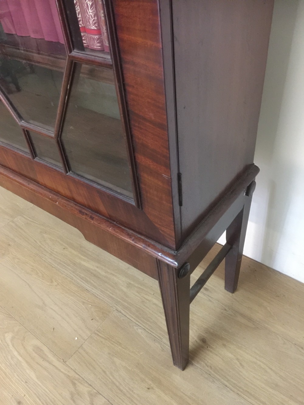 Georgian Mahogany astragal glazed bookcase on stand circa 1790 View V