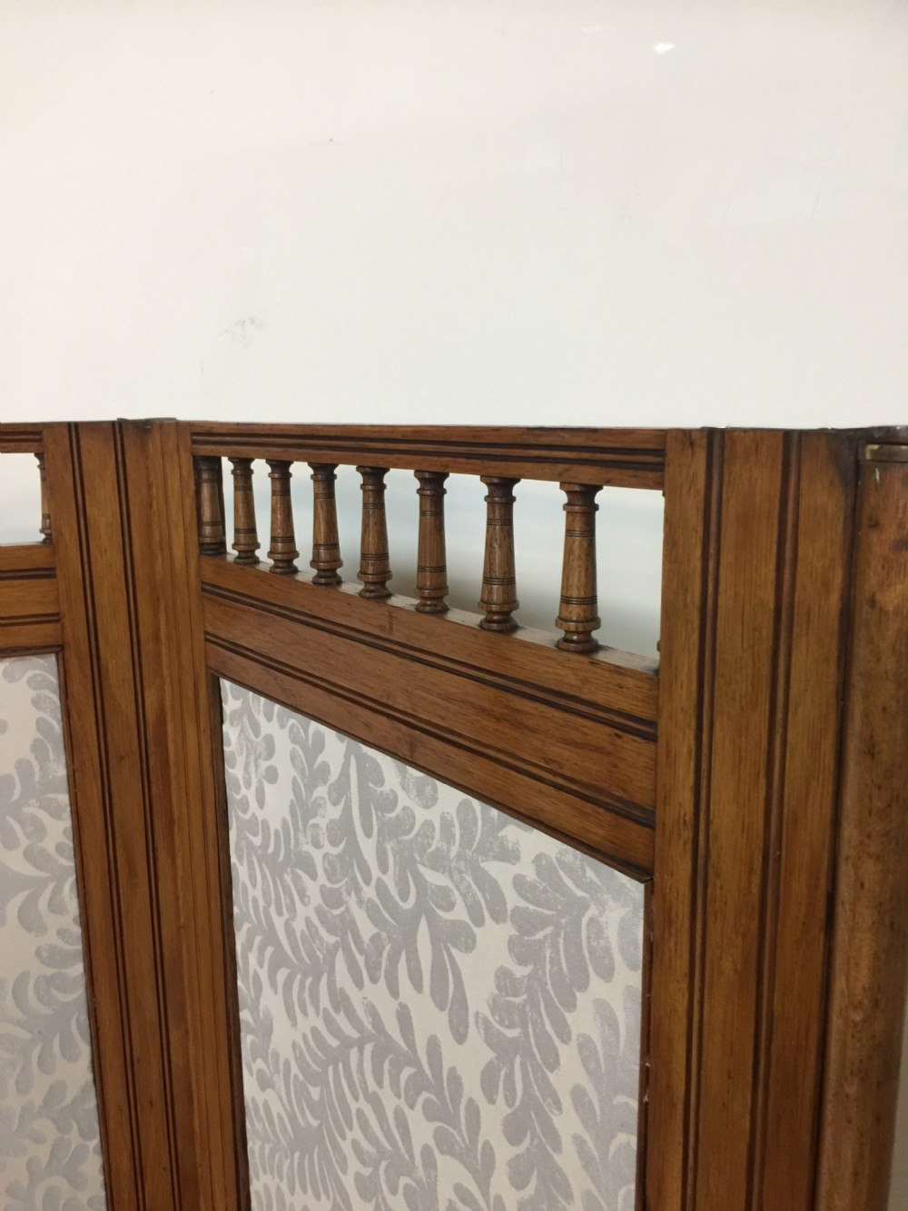 Arts and crafts golden oak three panel screen  View IV