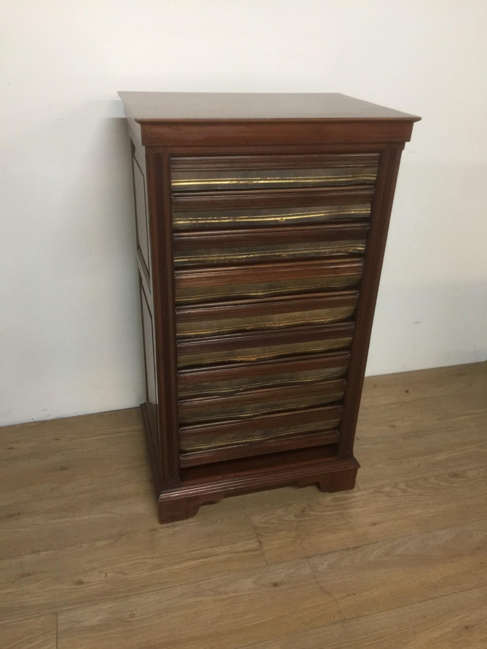 Nineteenth century museum folio cabinet