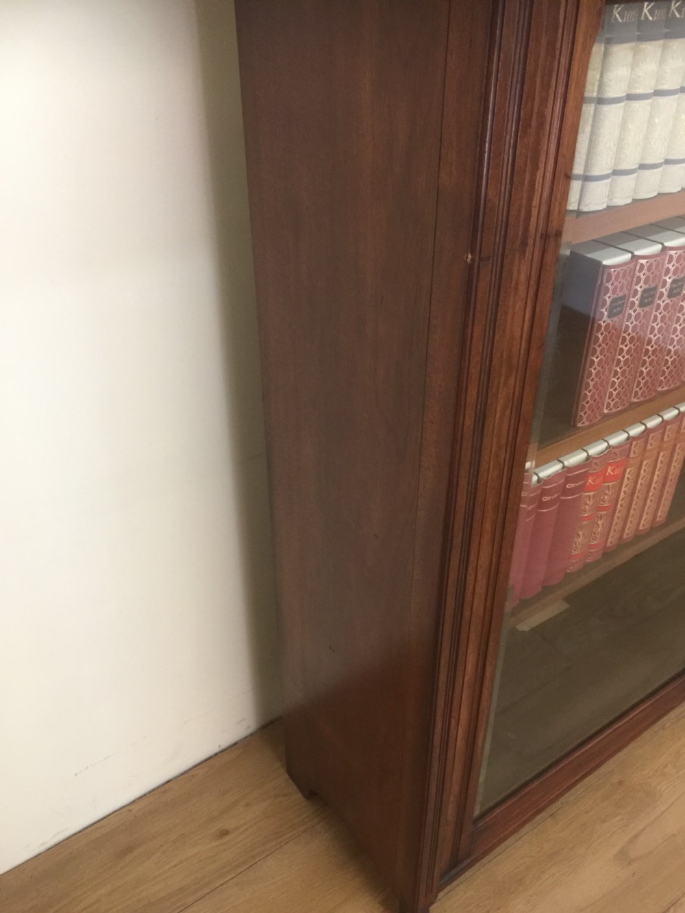 Good quality nineteenth century solid walnut freestanding bookcase  View III