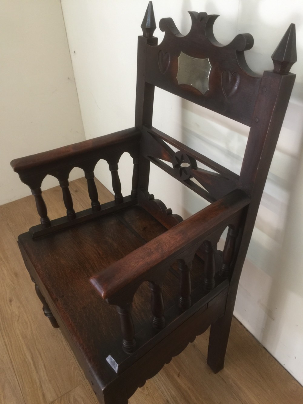 Nineteenth century Eisteddfod chair Llangefni 1883 View IV