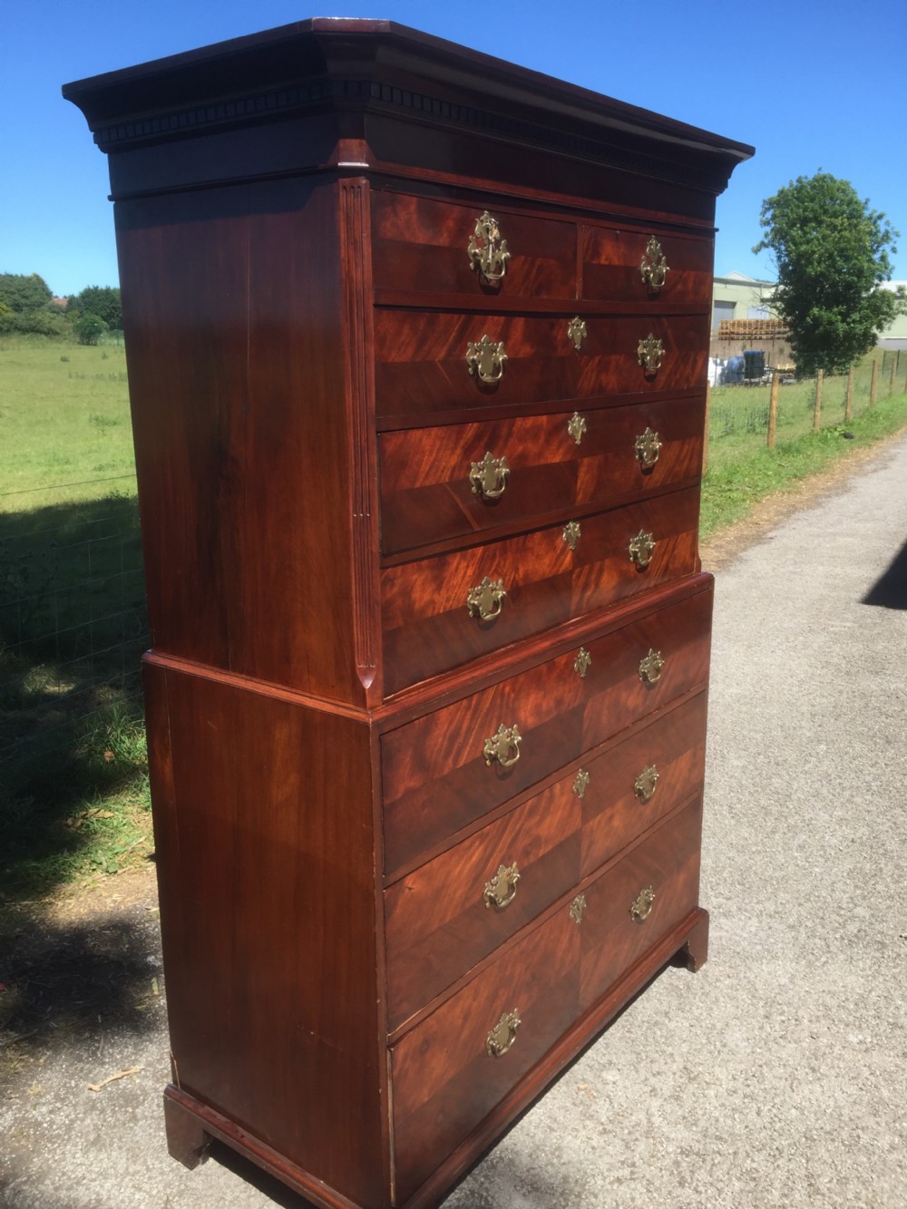 Nineteenth century mahogany Chest on chest circa 1870 View VII
