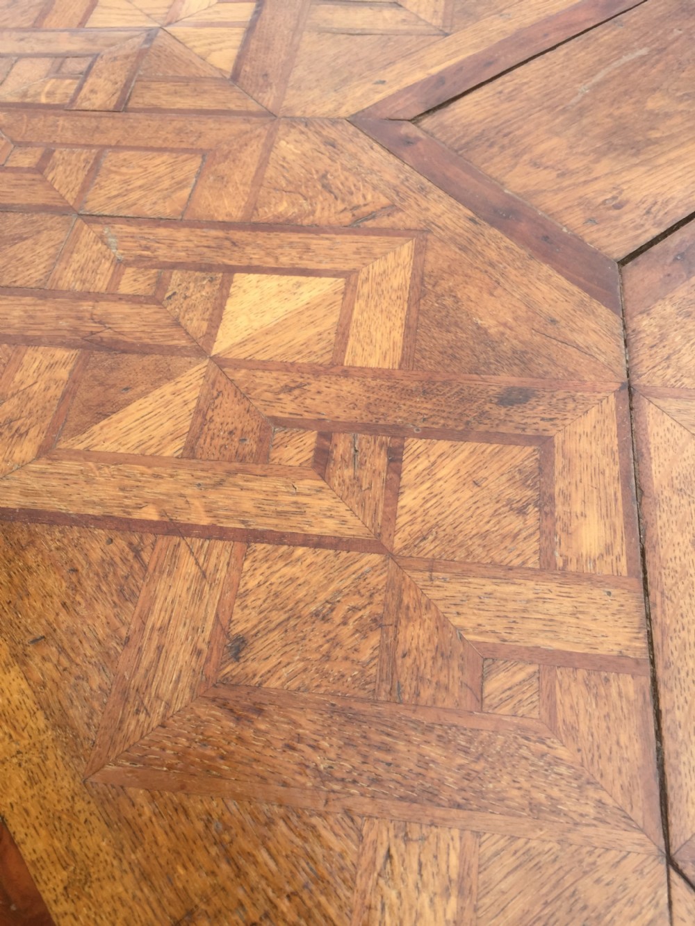 Nineteenth century oak parquetry six seater table on turned and reeded legs  View IX