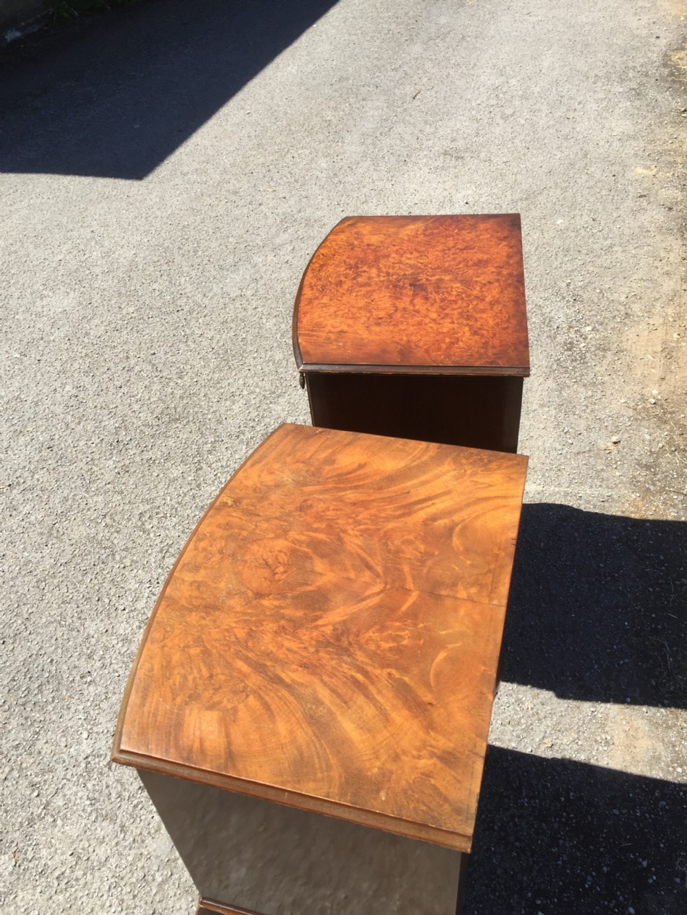 Near pair of walnut bedside cabinets circa 1920 View VIII
