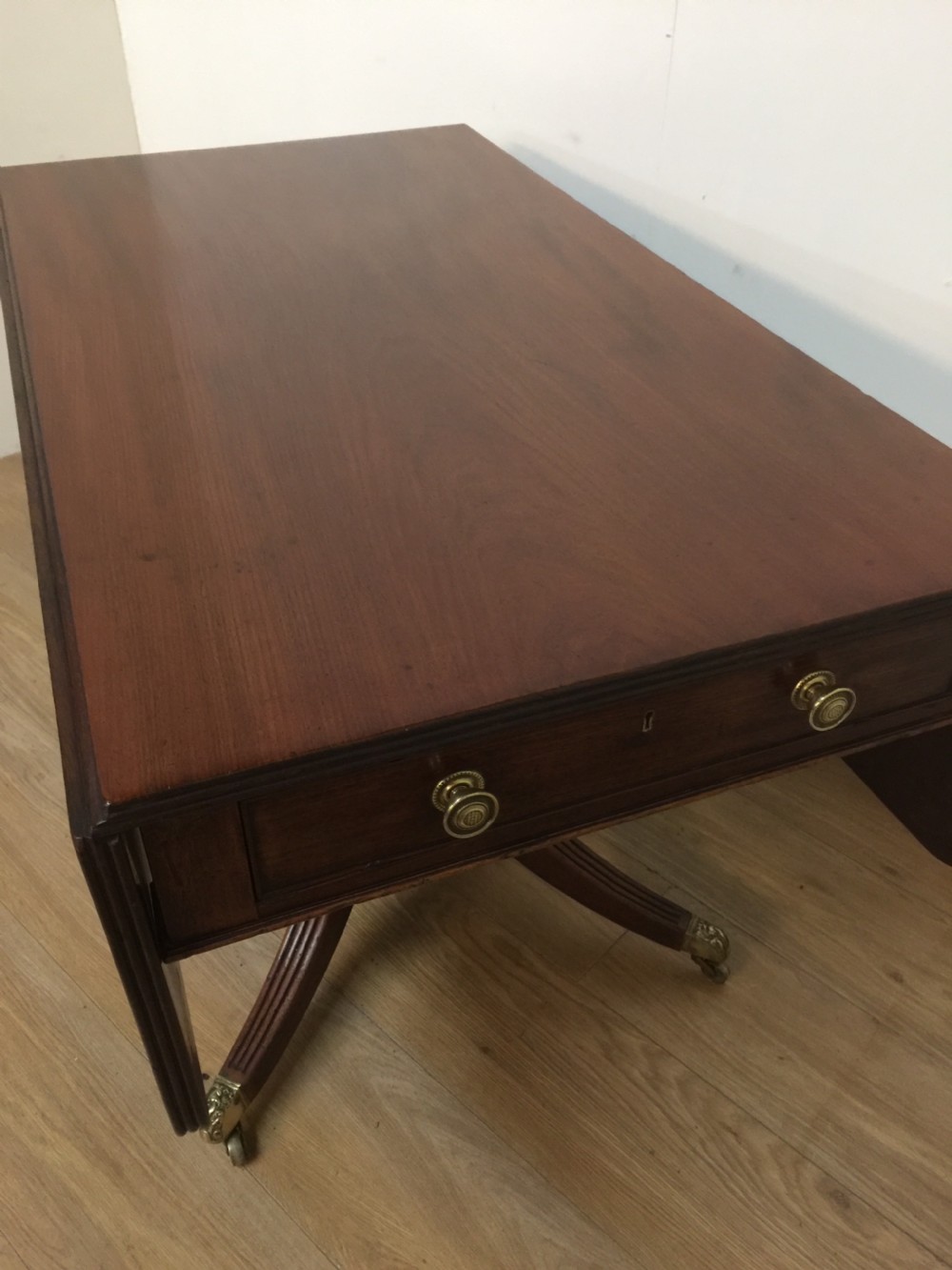 Georgian Mahogany Pembroke dining table circa 1810 View II