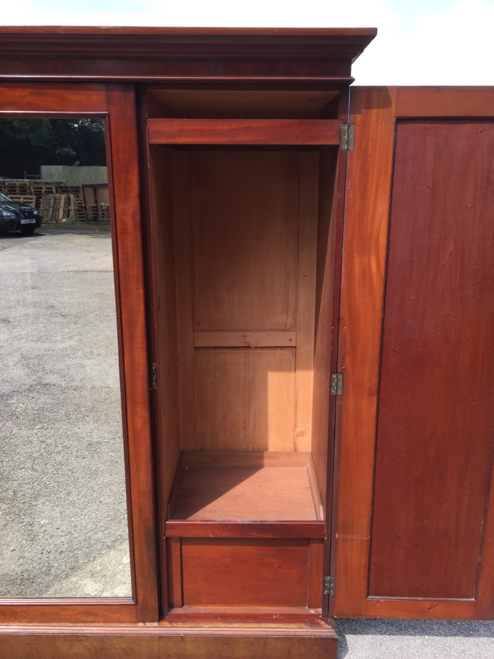 Nineteenth century mahogany triple wardrobe  View VII