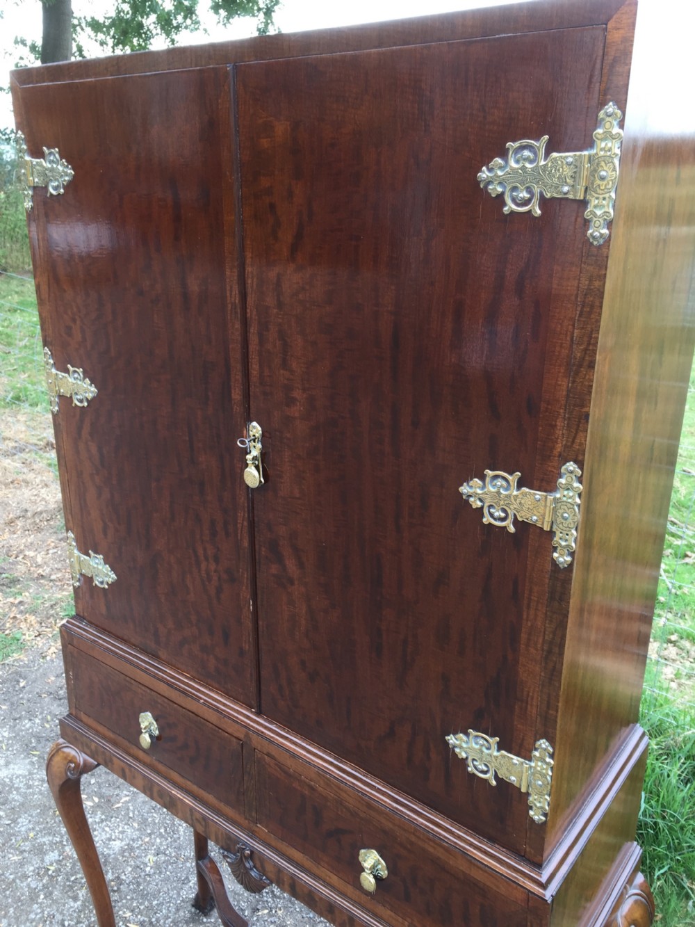Edwardian mahogany cabinet on cabriole legs  View IV