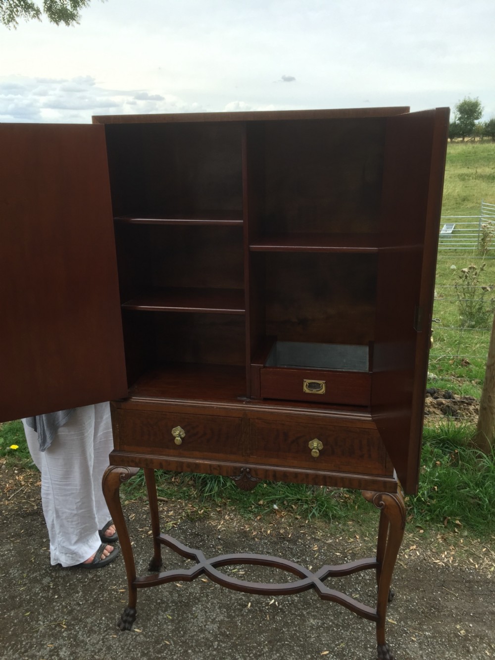 Edwardian mahogany cabinet on cabriole legs  View XIII