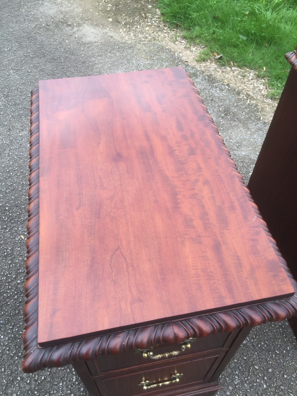 Pair of mahogany bedside cabinets with flame mahogany tops circa 1920 View XI
