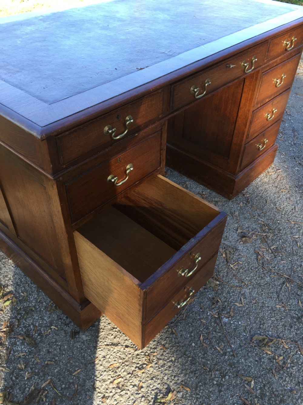 Twin Pedestal oak desk circa 1920 View VIII