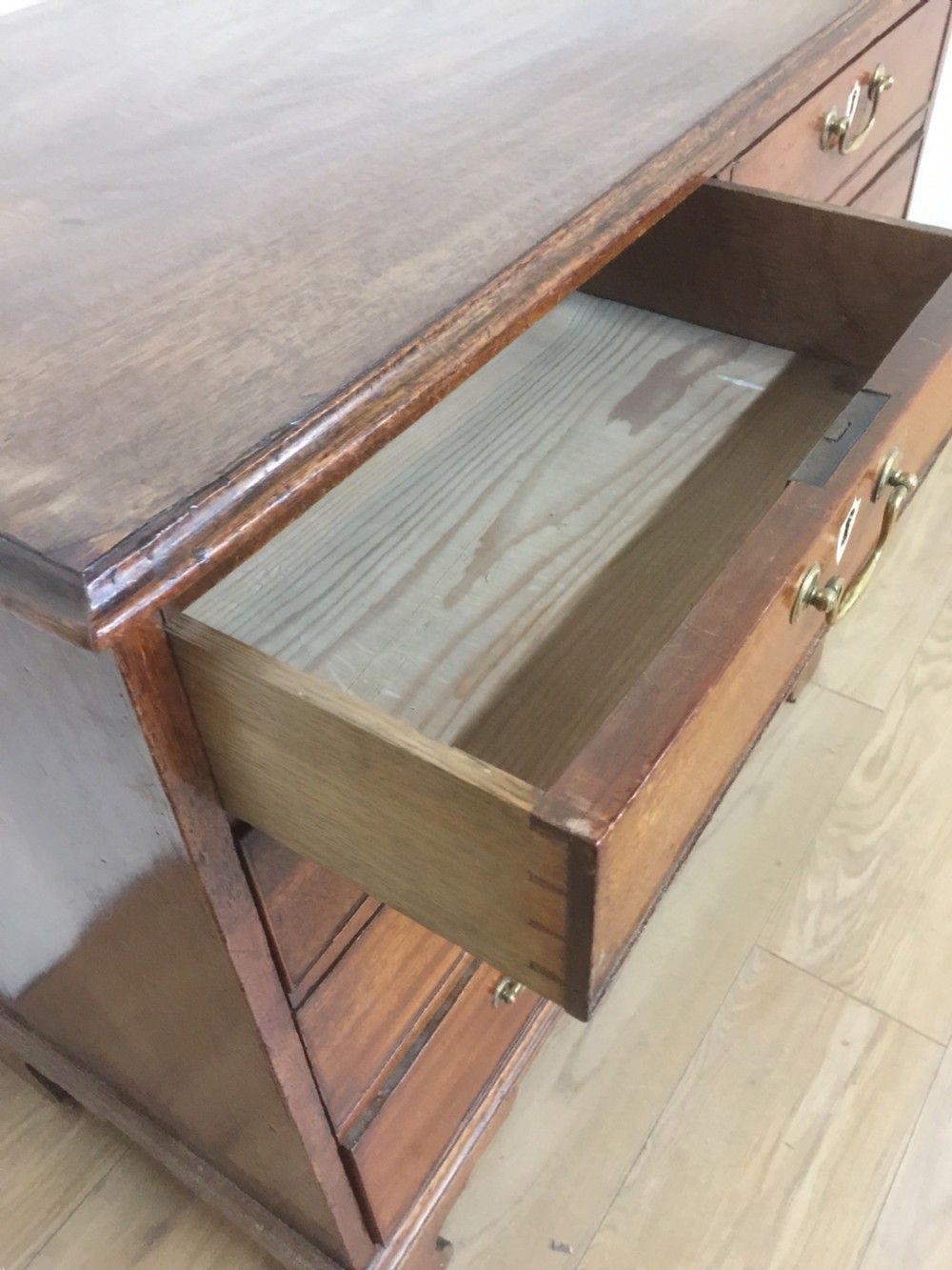 Small Georgian Mahogany Chest Of Drawers  on bracket feet  View V