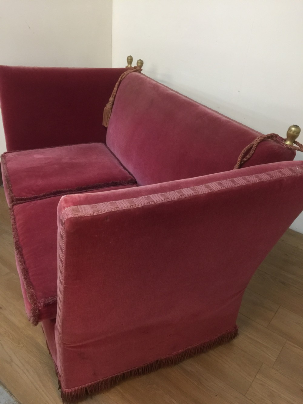 Knole Sofa in pink velvet circa 1920 View X