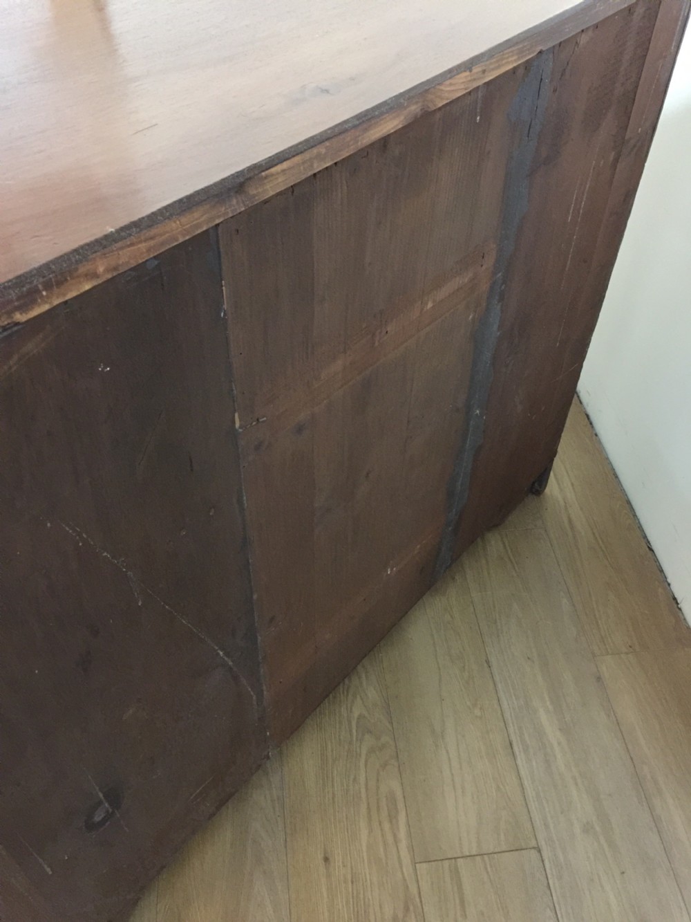 Nineteenth century walnut chest of drawers  View X