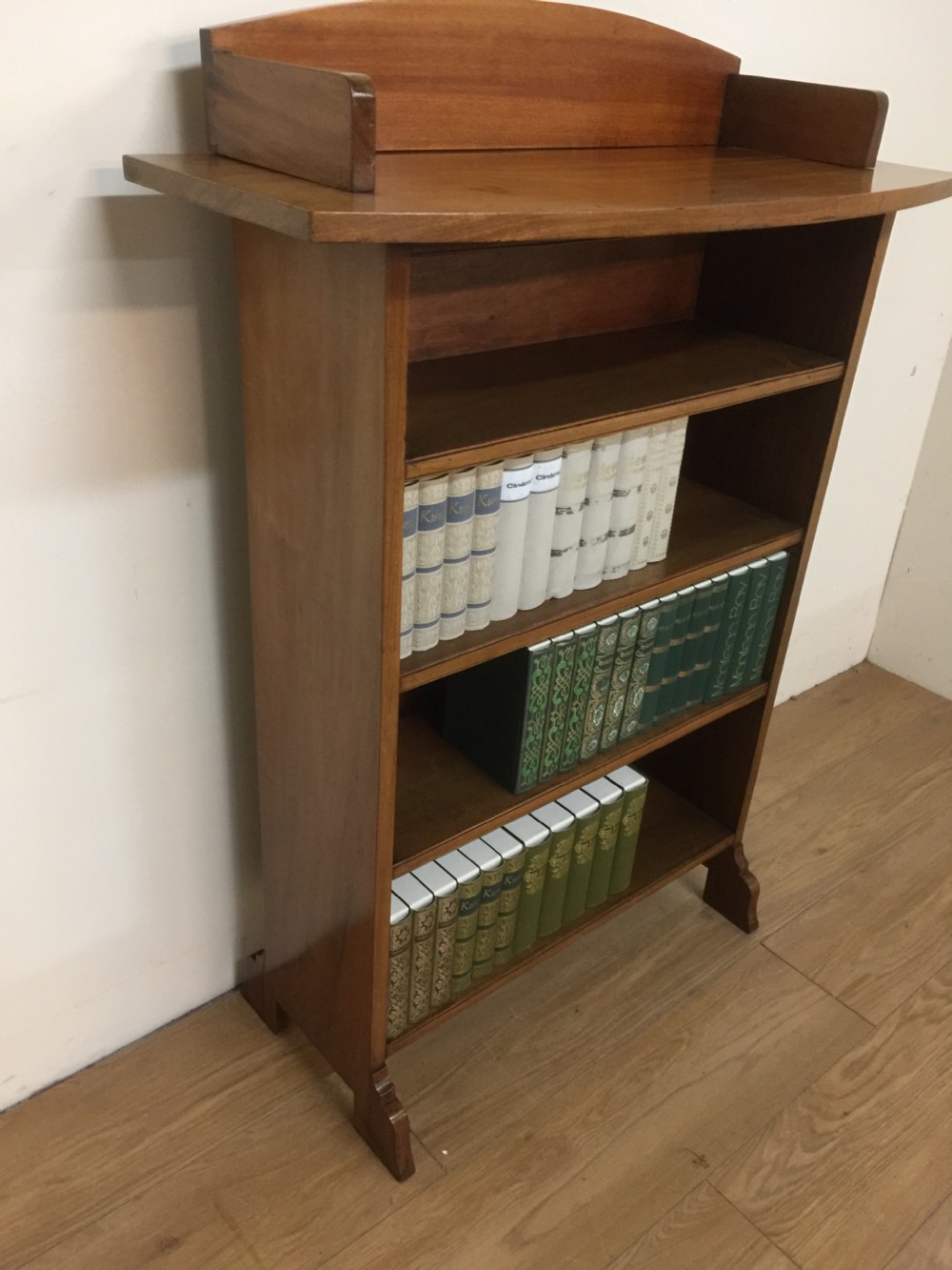 Arts and crafts freestanding open bookshelves in faded walnut View IV