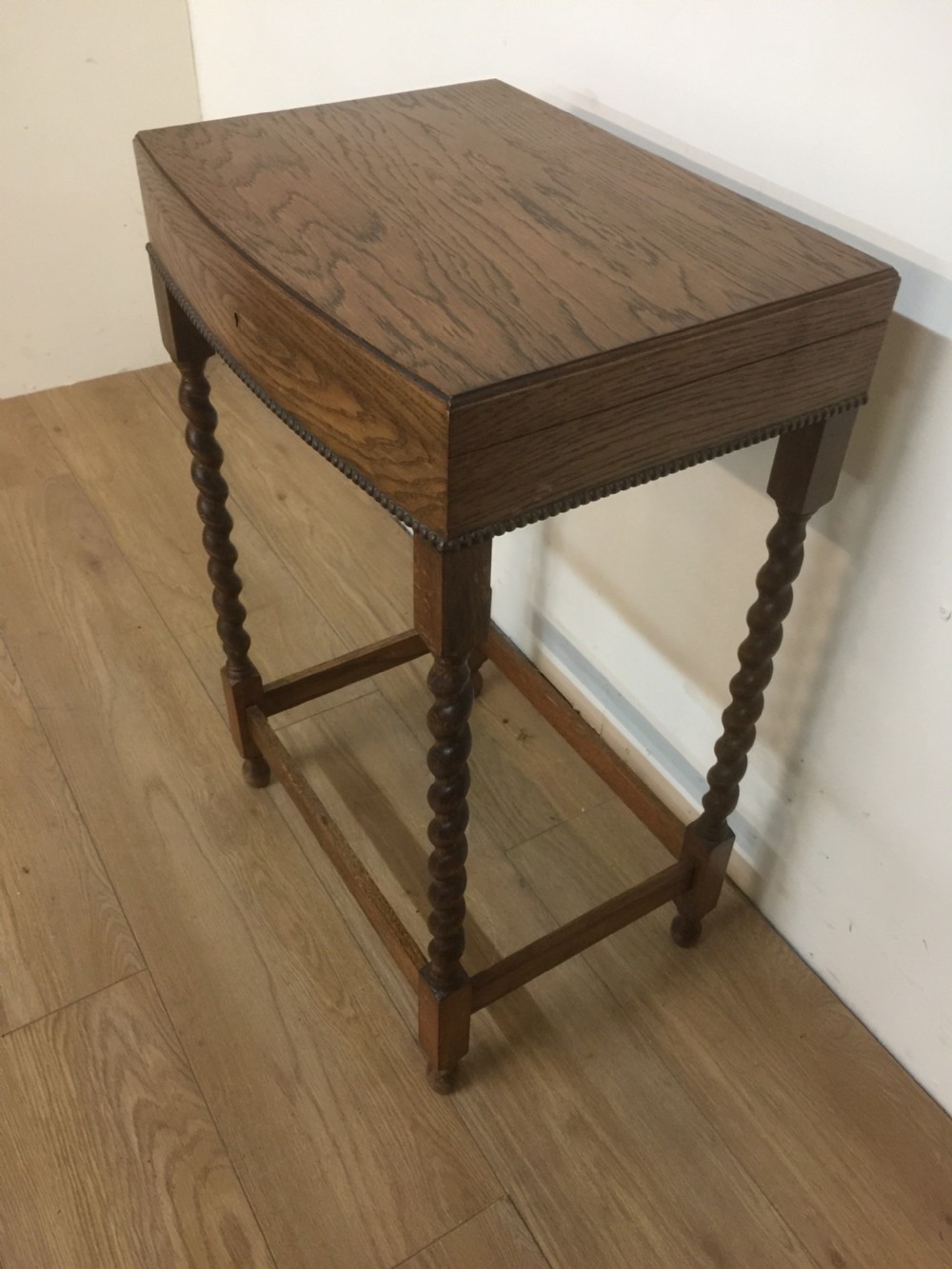 1920s oak canteen of Viners cutlery Sheffield made  View III