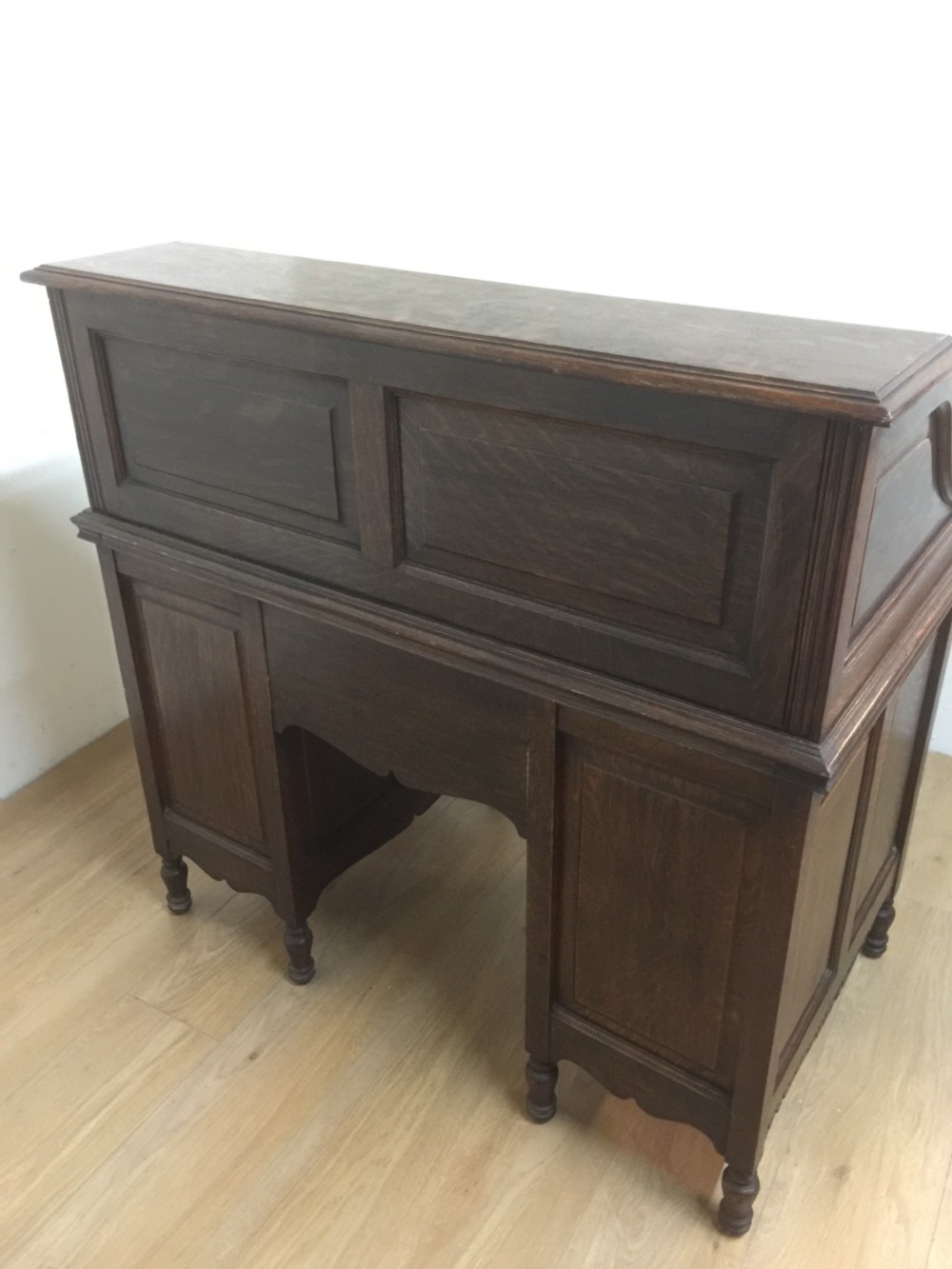 Nineteenth century oak roll top desk Superb quality  View XIII