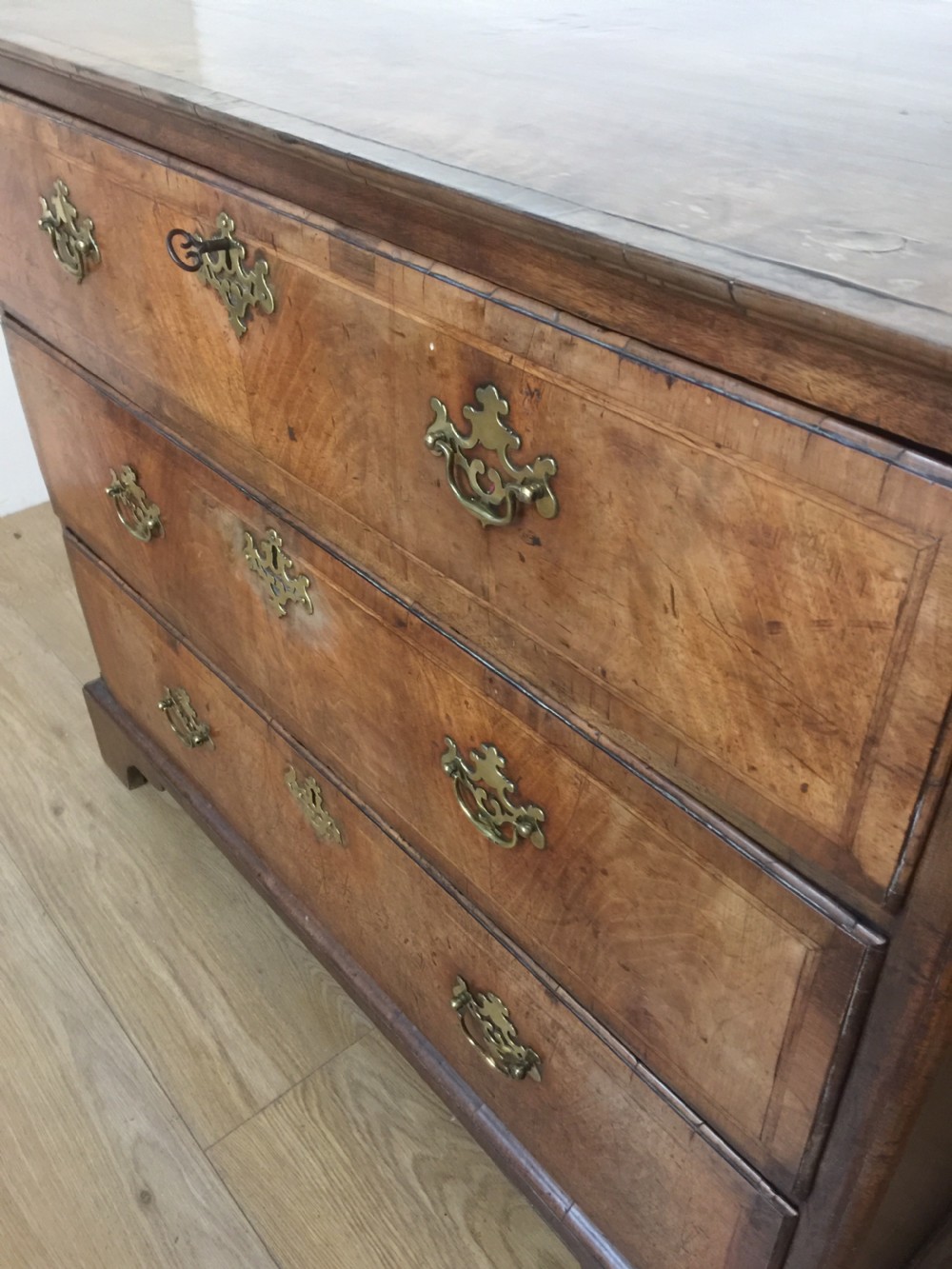 Late eighteenth century walnut crossbanded chest of drawers  View V