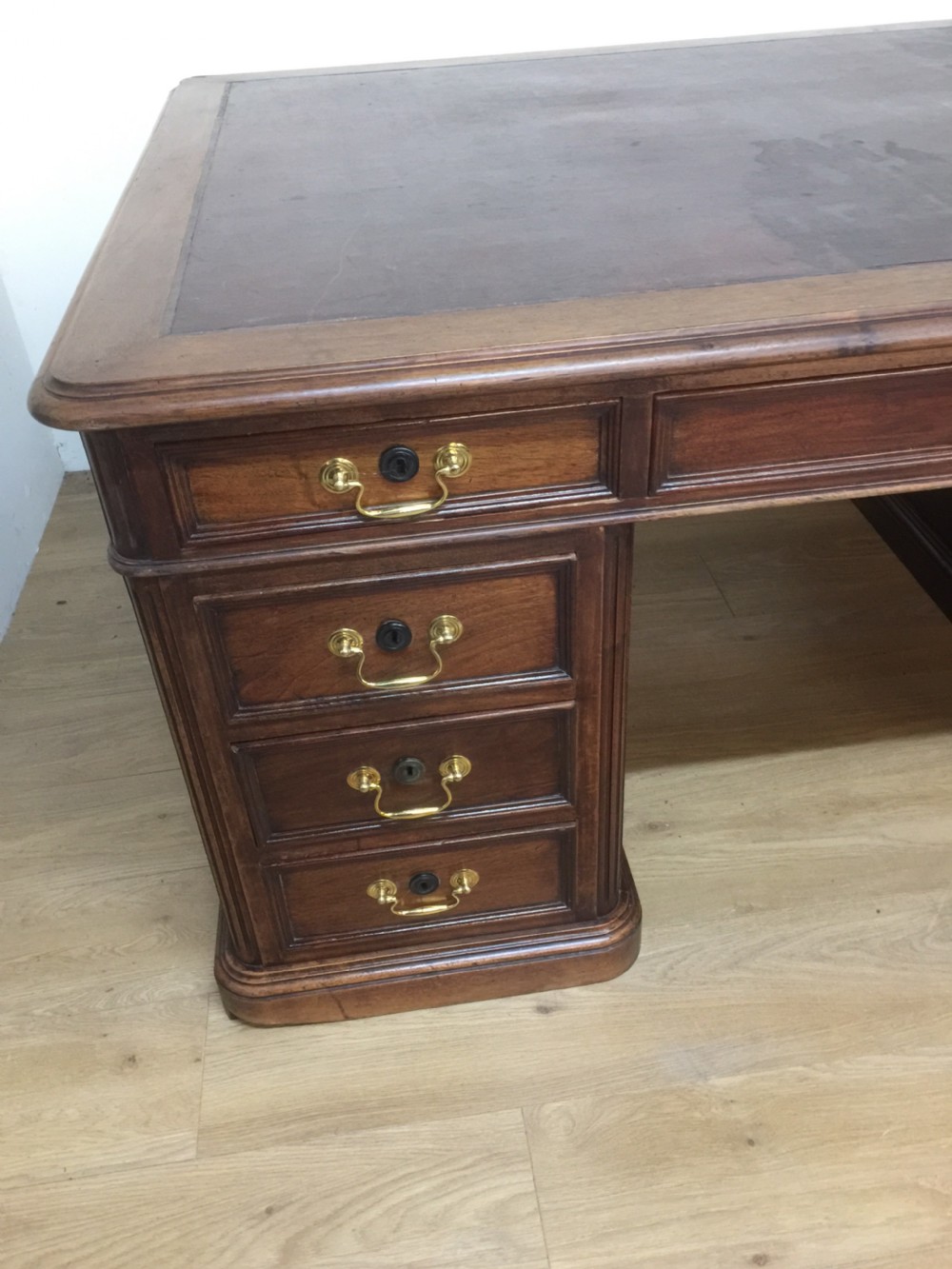 Nineteenth century large walnut partners desk View III