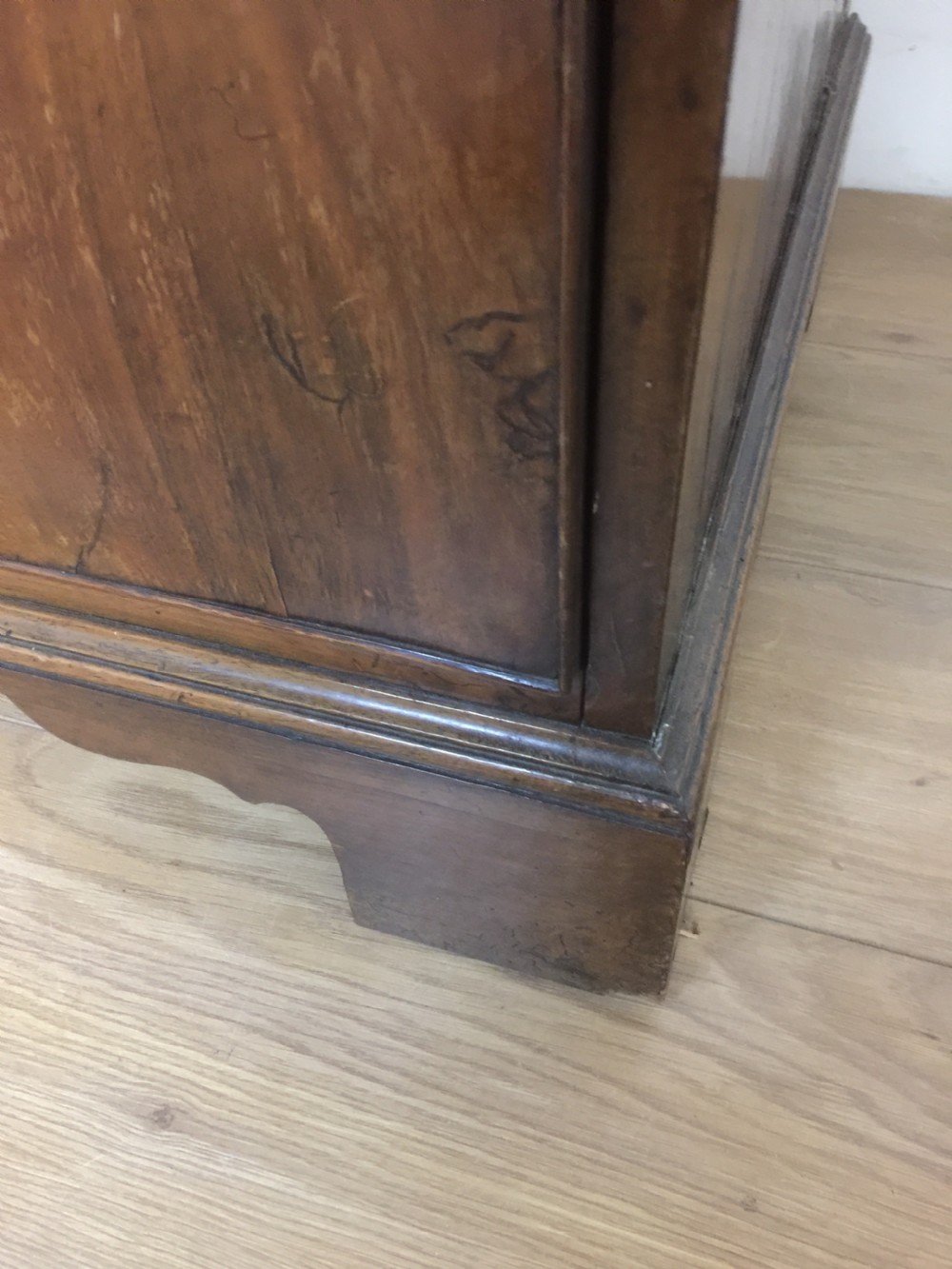 Late eighteenth century walnut three height chest of drawers  View VIII