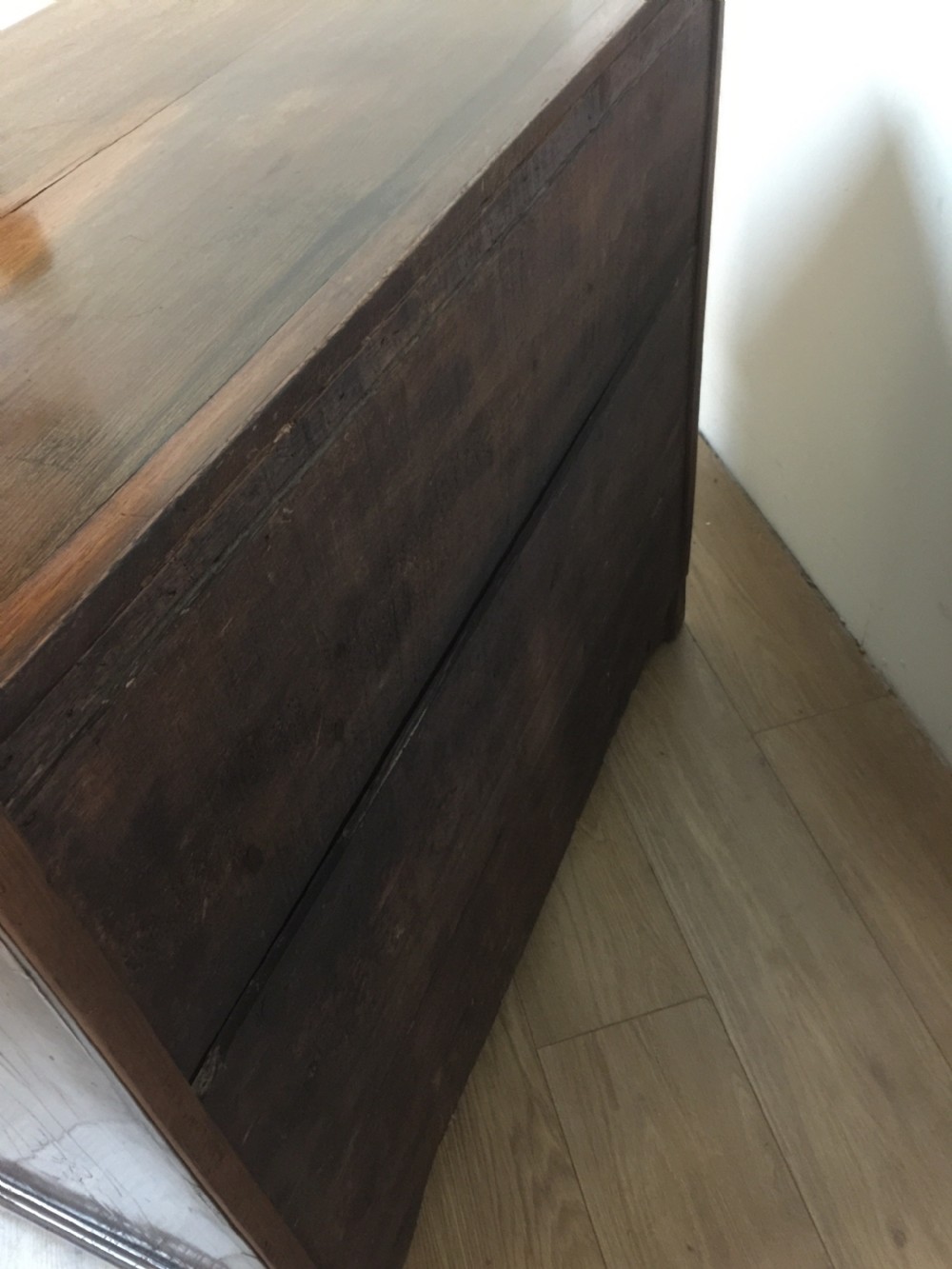 Late eighteenth century walnut three height chest of drawers  View X