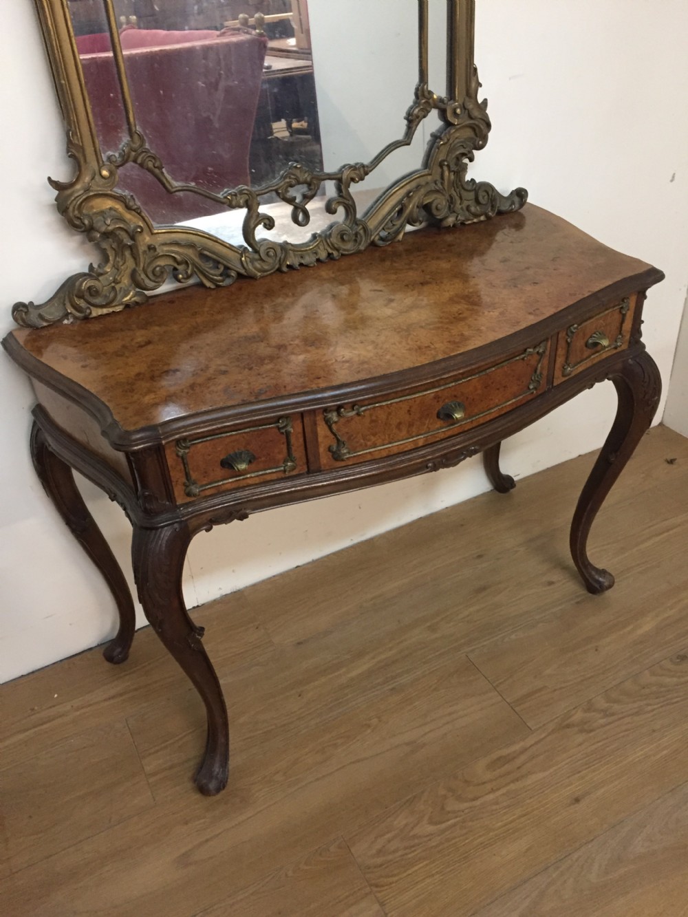 Burr walnut console table with gilded mirror  View III