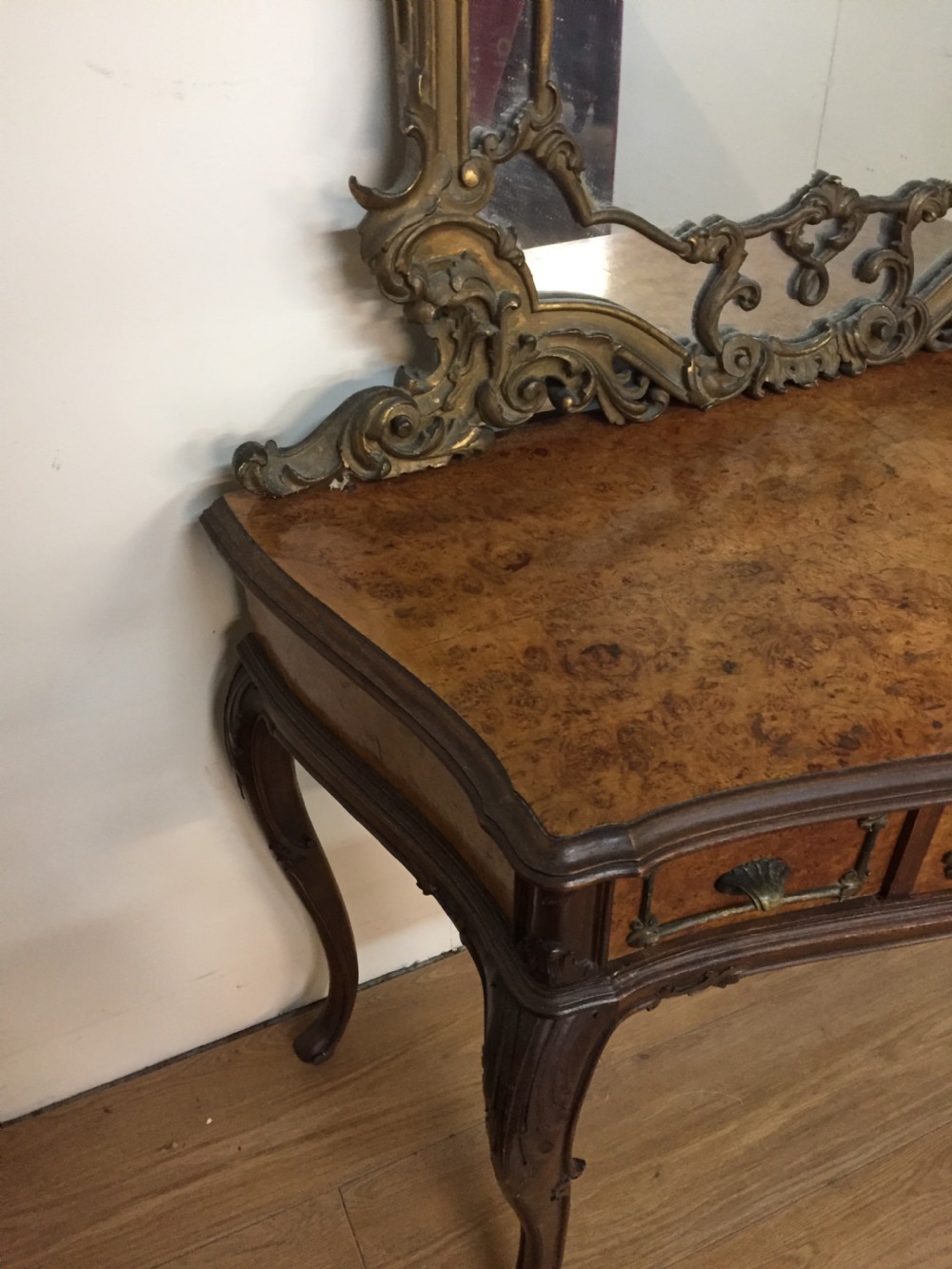 Burr walnut console table with gilded mirror  View VI