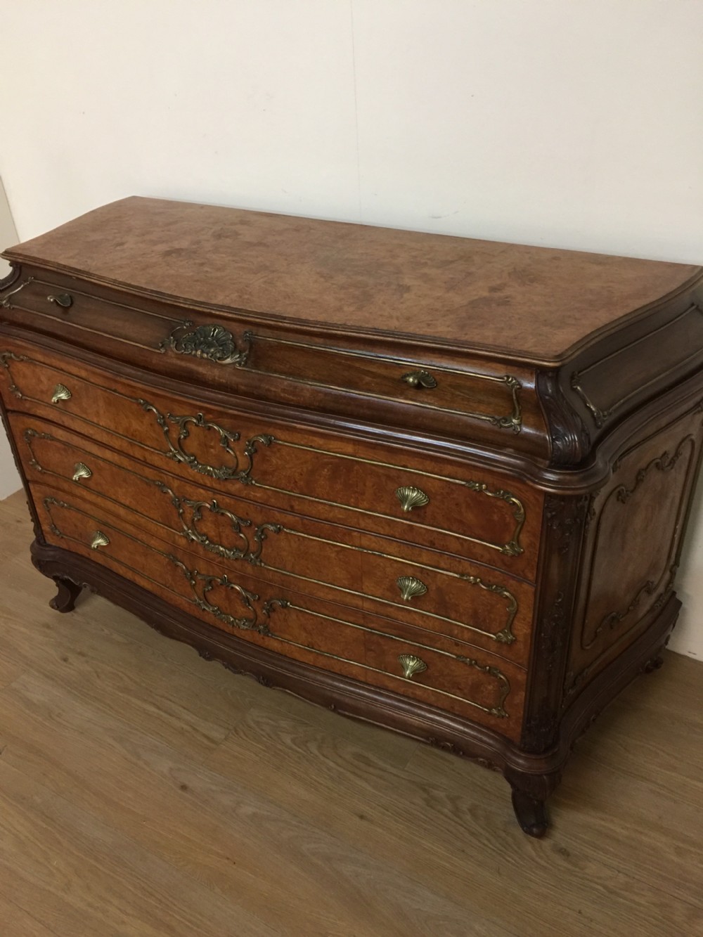 Burr walnut bombe Chest Of Drawers circa 1920 View III