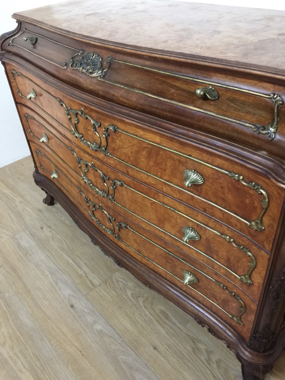 Burr walnut bombe Chest Of Drawers circa 1920 View IV