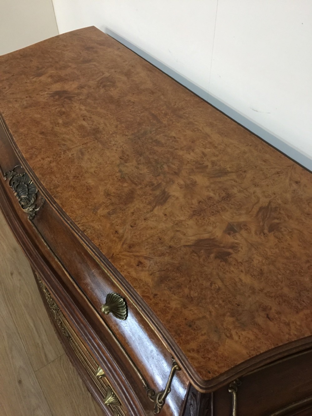 Burr walnut bombe Chest Of Drawers circa 1920 View VI