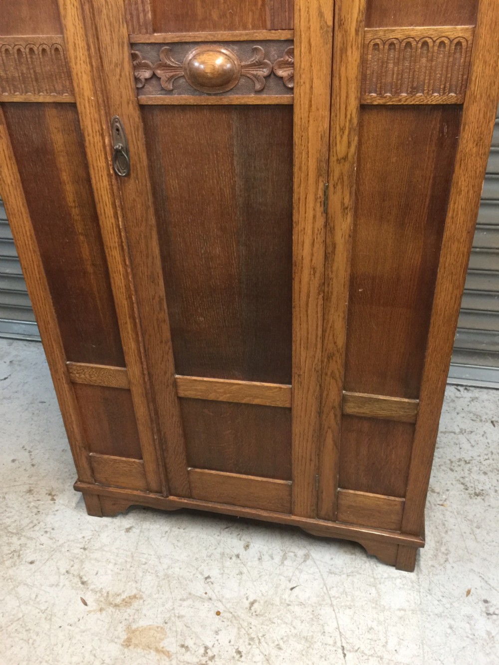 Golden oak Art Deco hall robe  View III