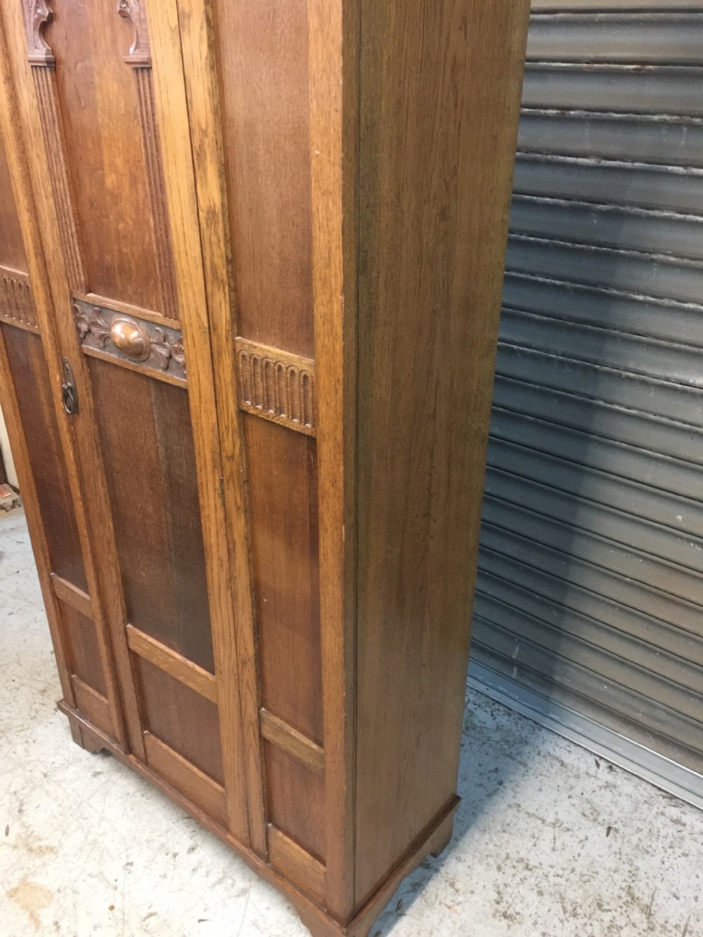 Golden oak Art Deco hall robe  View IV
