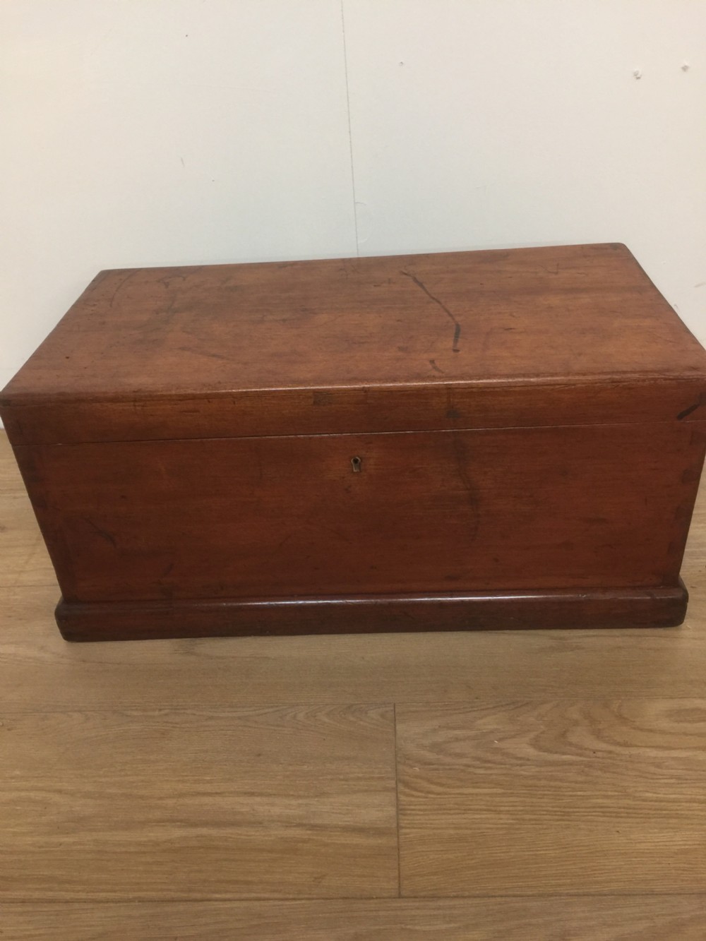 Small nineteenth century fitted mahogany box  View II