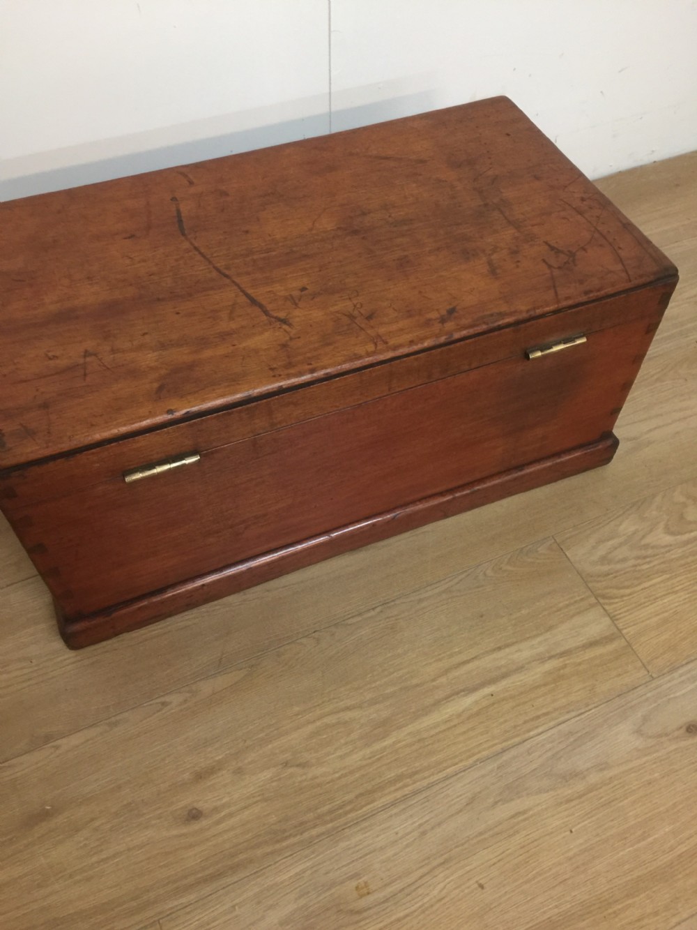 Small nineteenth century fitted mahogany box  View VII