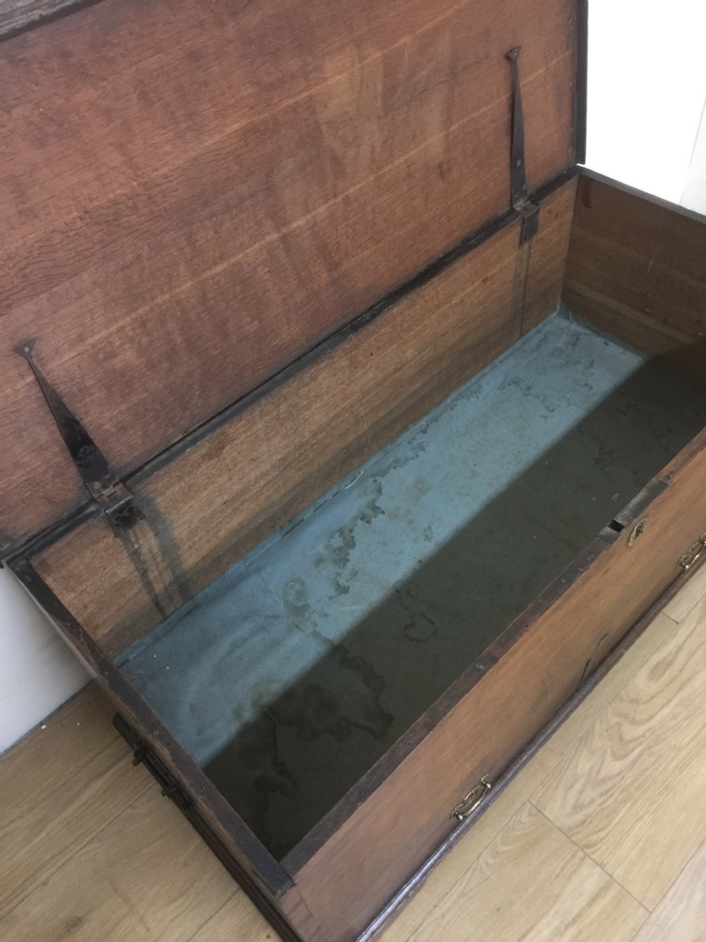 Nineteenth century two drawer oak mule chest  View IV