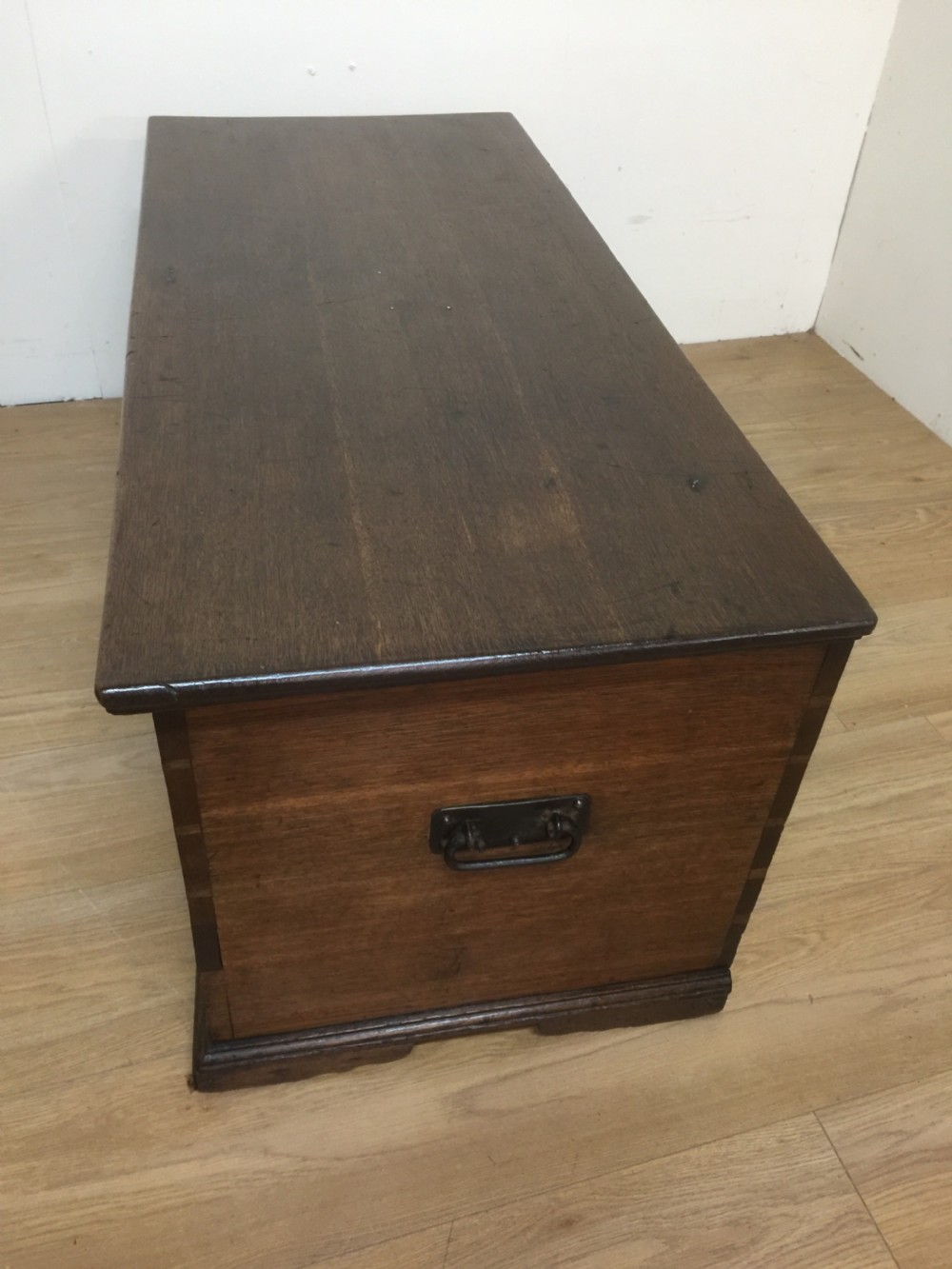 Nineteenth century two drawer oak mule chest  View VII