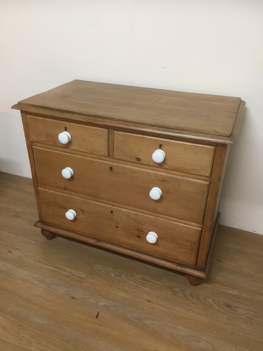 Nineteenth century pine chest of drawers curca 1870 