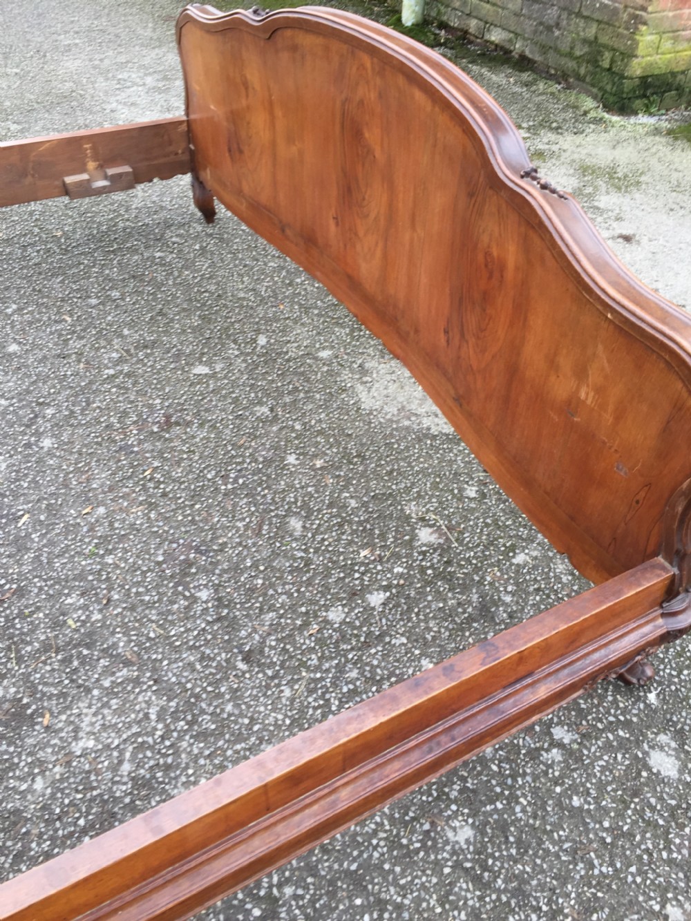 Burr walnut king size bed circa 1920  View VIII