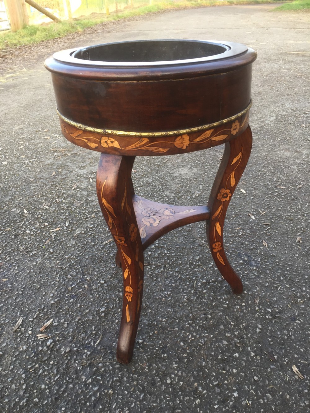 Edwardian Dutch marquetry small jardiniere stand  View III