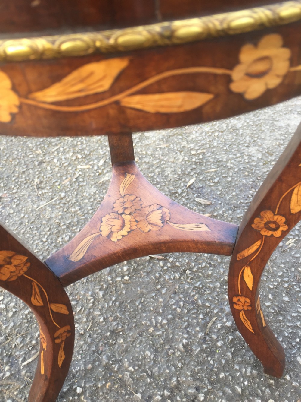 Edwardian Dutch marquetry small jardiniere stand  View IV