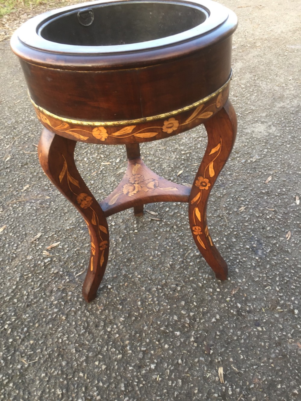 Edwardian Dutch marquetry small jardiniere stand  View VIII