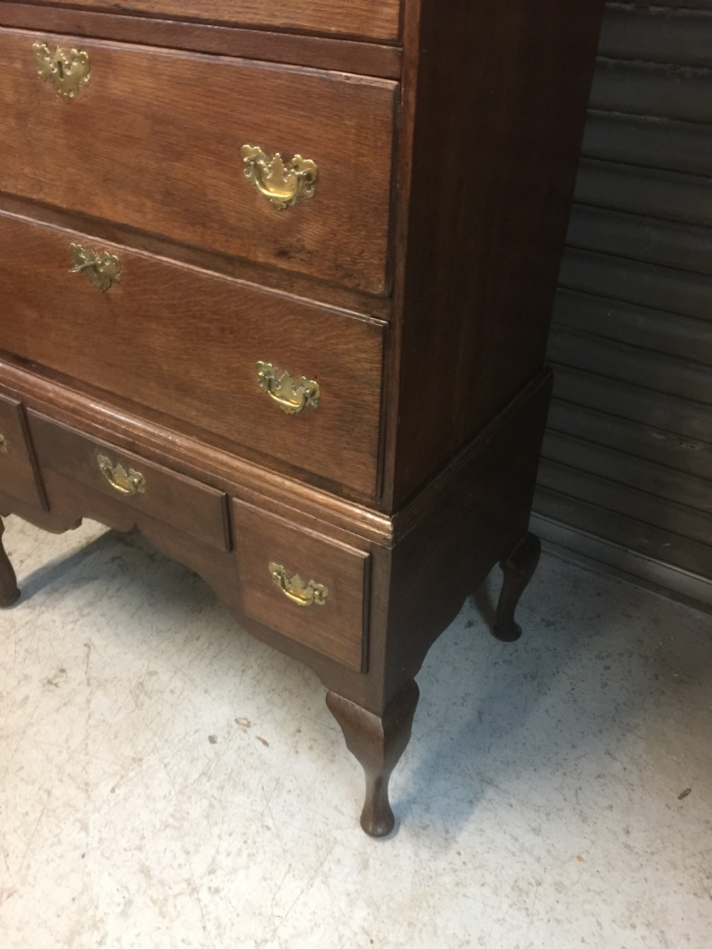 Eighteenth century golden oak chest on stand View IV